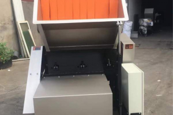 塑料粉碎机发货去温州